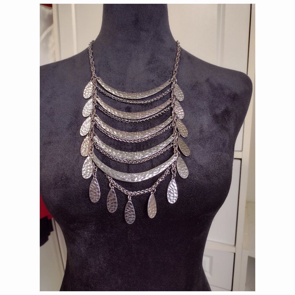 Chico's necklace dark gunmetal hammered metal multi-layered